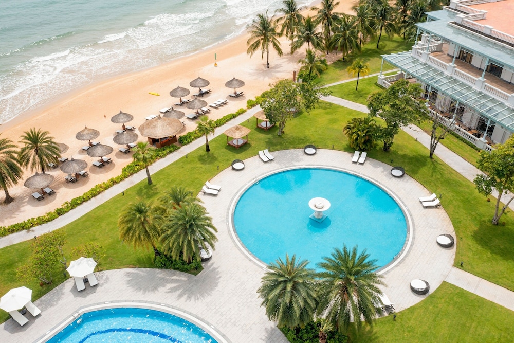 Sheraton Phu Quoc Long Beach Resort
