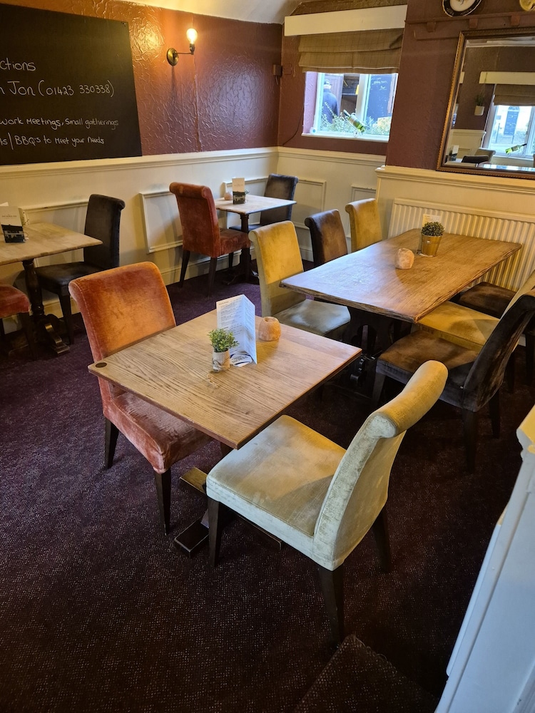 The Bay Horse Inn