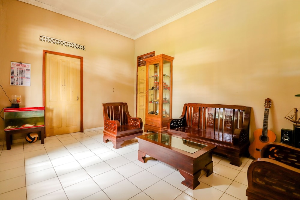 Guesthouse Sadewa view 3