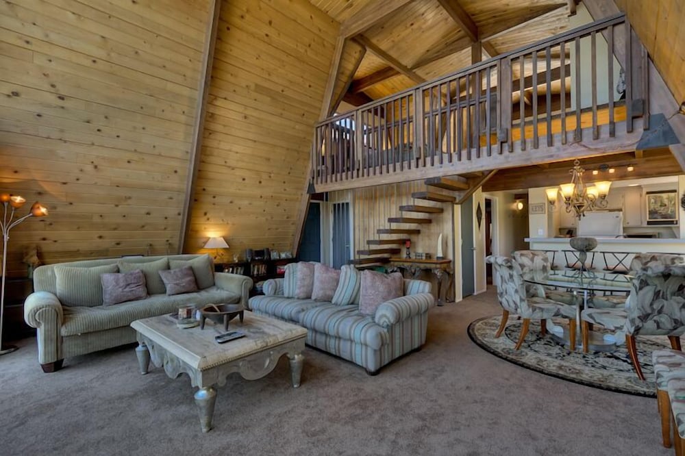 410 Wedeln Court
