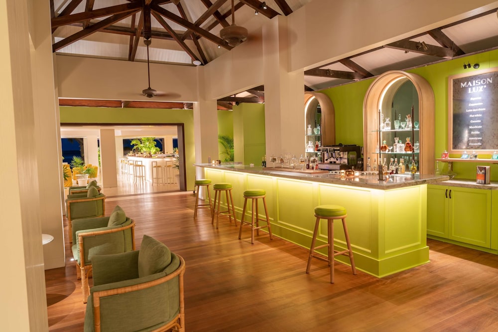 LUX* Le Morne 196