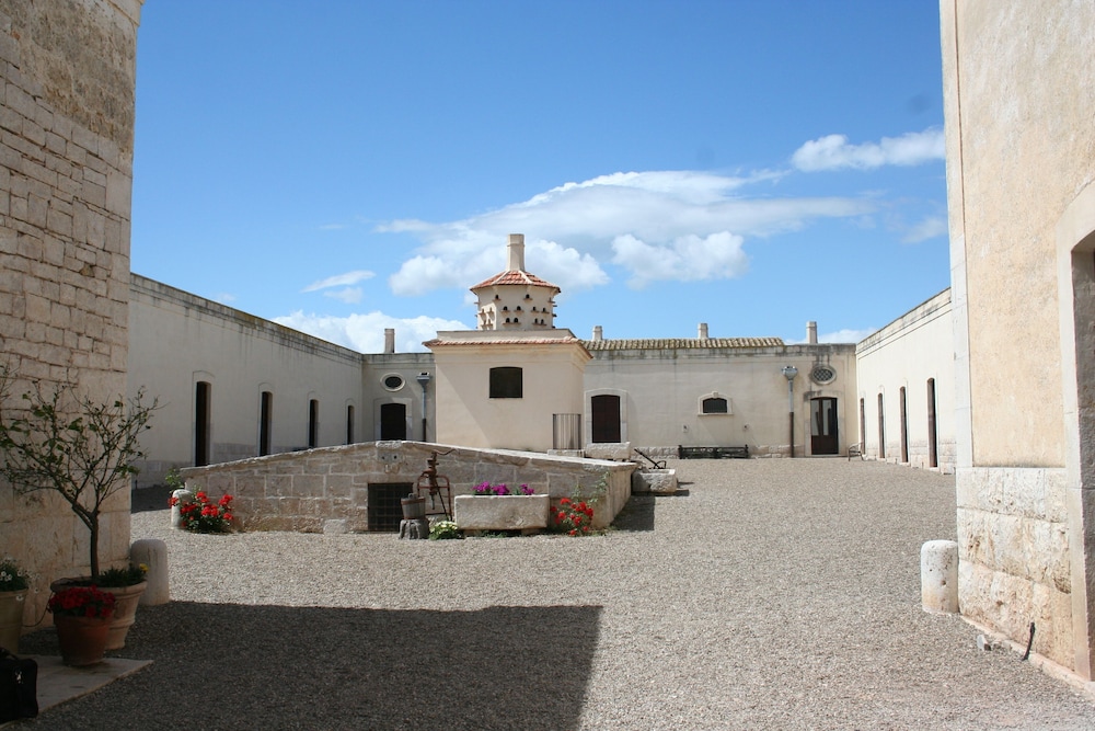 Photo 28