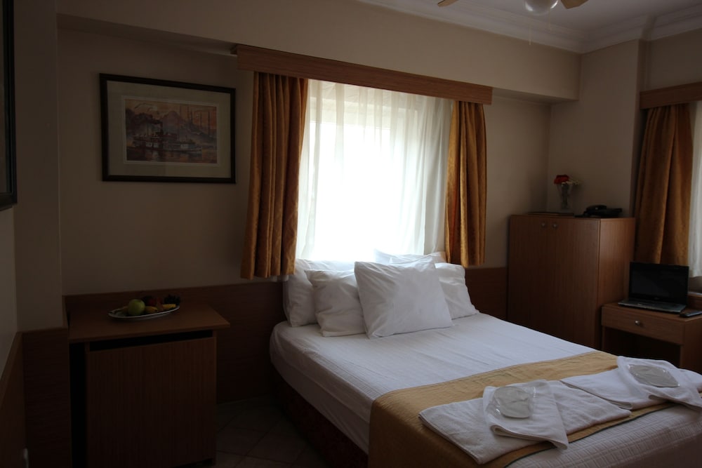 Kadikoy Otel