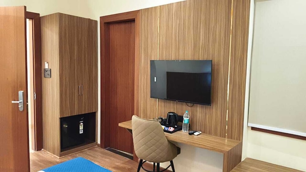 Hotel Grace Suites