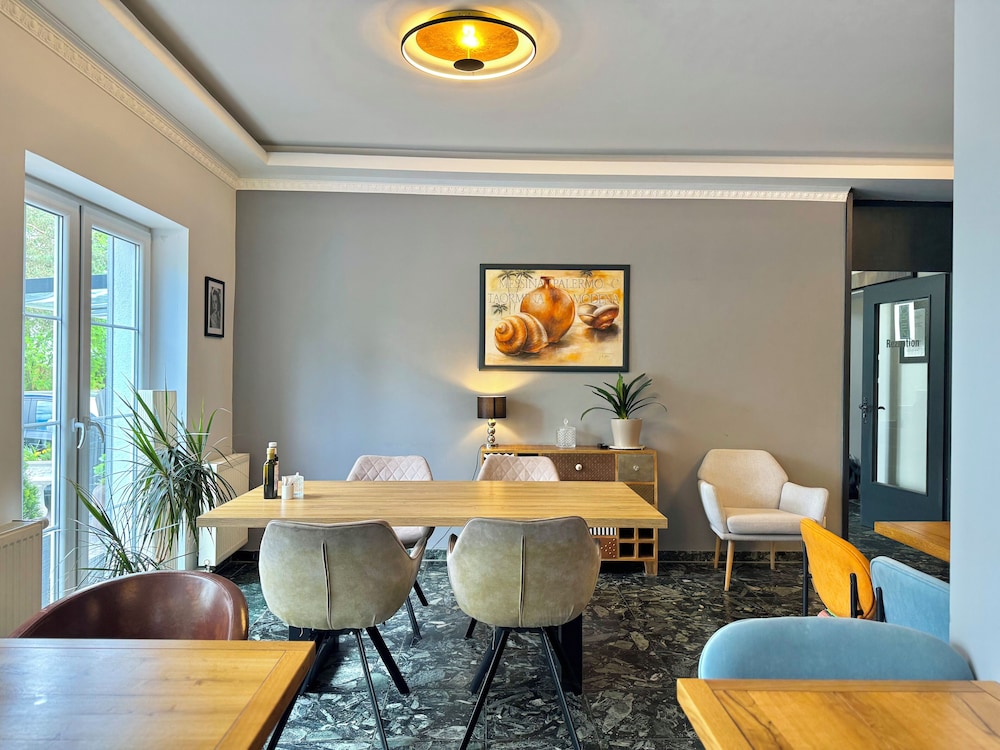 AR Boutique Hotel Heusenstamm