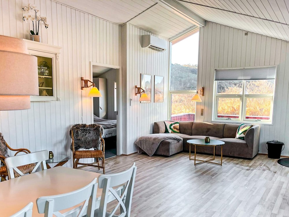 6 Person Holiday Home in Hjorring