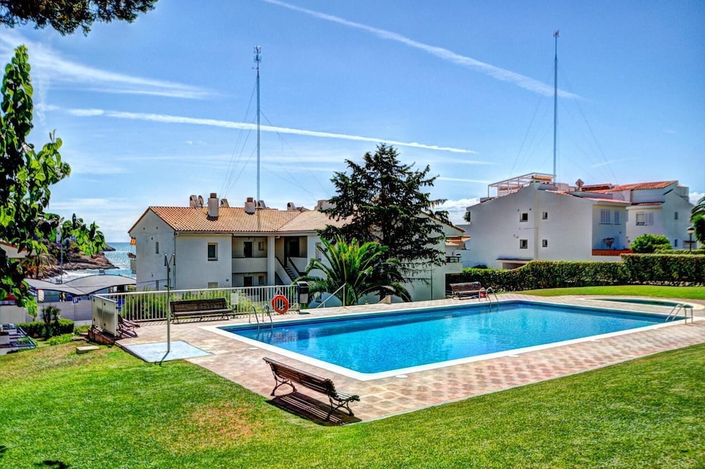 The Beach Studio Daiguadolç by Hello Homes Sitges