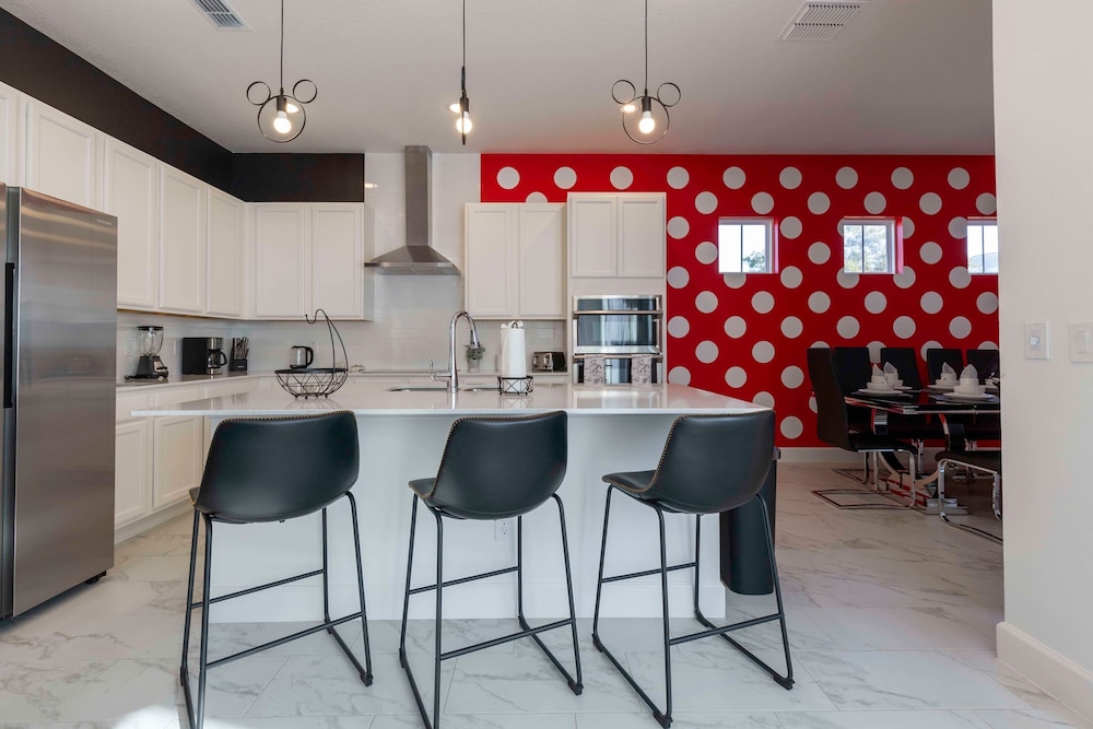 5BR Themed Family Villa Near Disney With Private Pool
