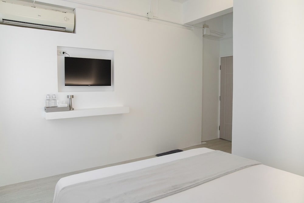 HAO HOSTEL PHUKET