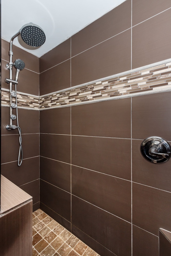 Summerlin 502 by Brooks and Shorey Resorts
