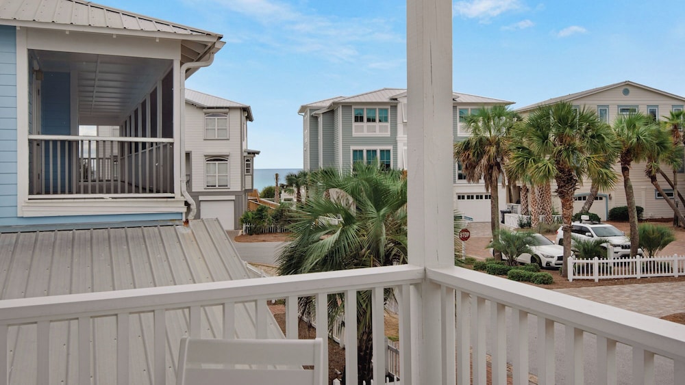 4BR Home w/ Private Pool, Game Room, Beach Access!