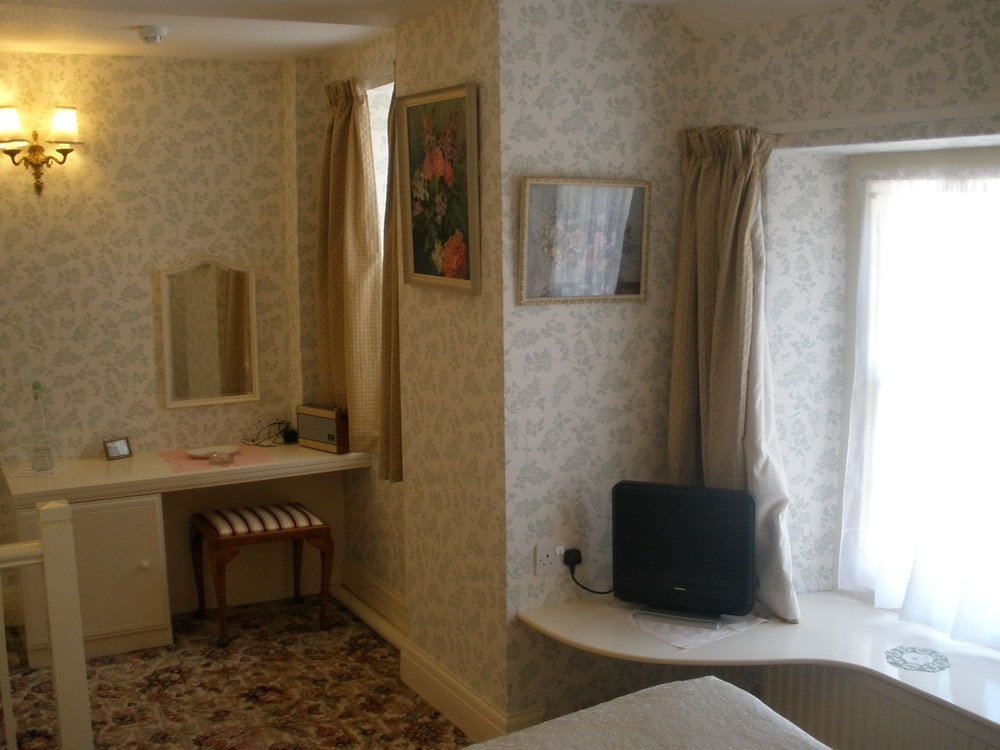 Photo 6