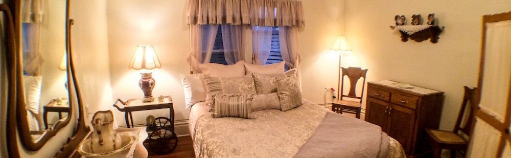 Taylor Made Bed and Breakfast view 5