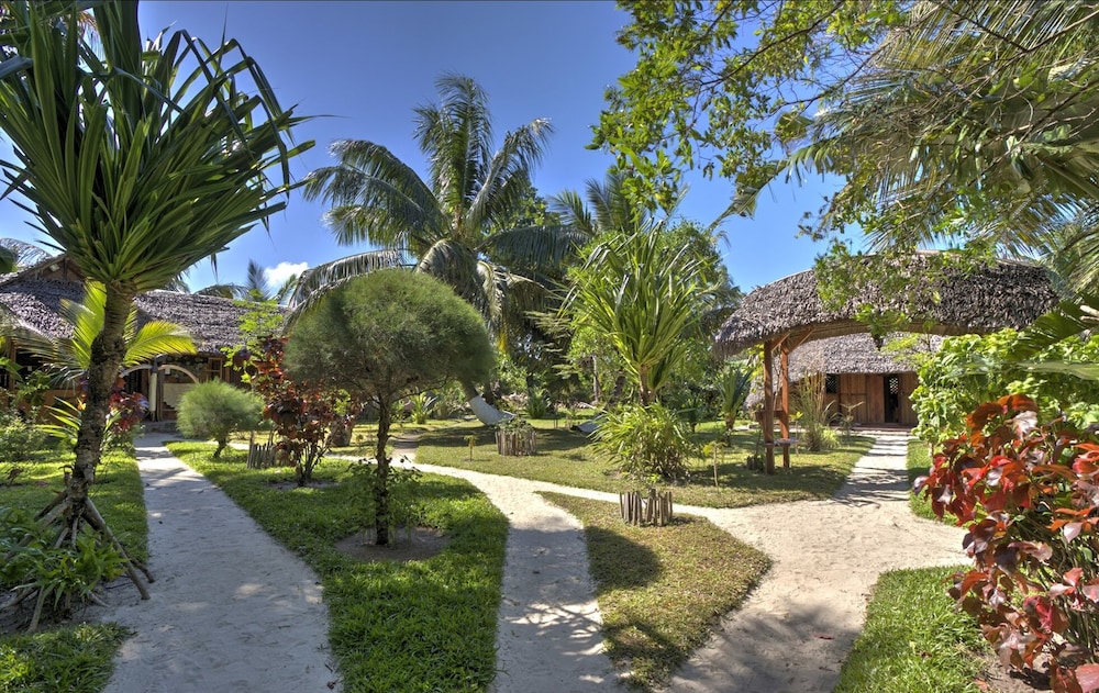 Analatsara Eco Lodge