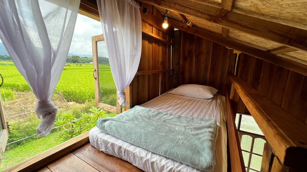 Deetorjai FarmStay Nan