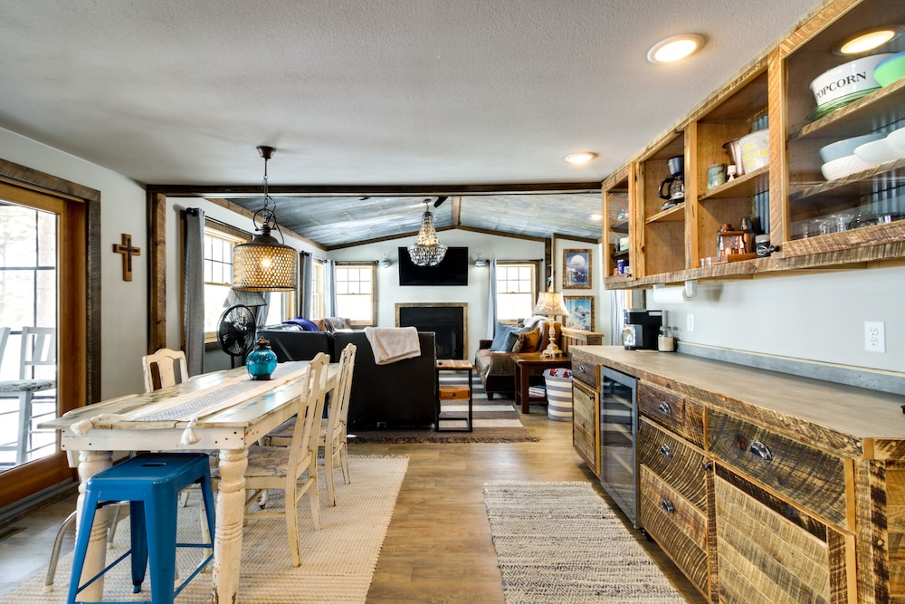 Lakefront Nevis Cabin Escape w/ Hot Tub! view 5