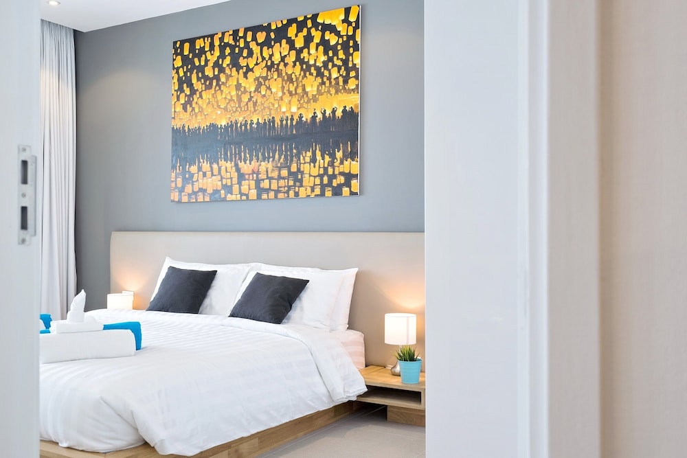 Luxury Apartment Unique Residences view 2