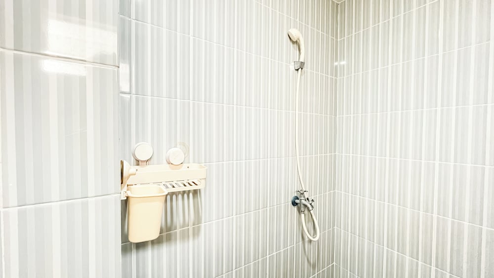 Cozy Bloom Studio Apartment Cinere Resort