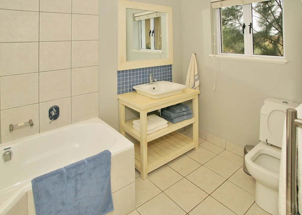 Forecastle, Knysna, George view 4