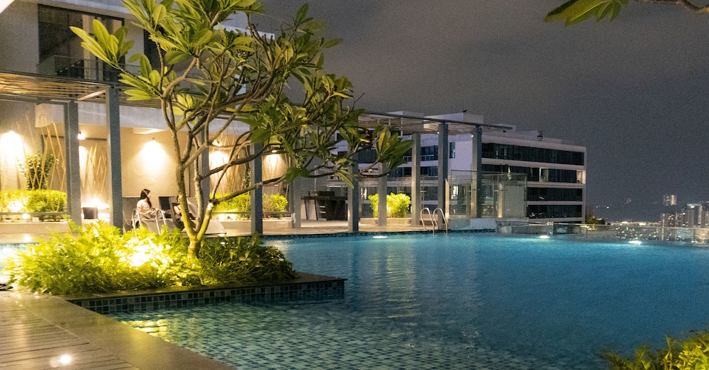 The Manor Suites KLCC by Moonway
