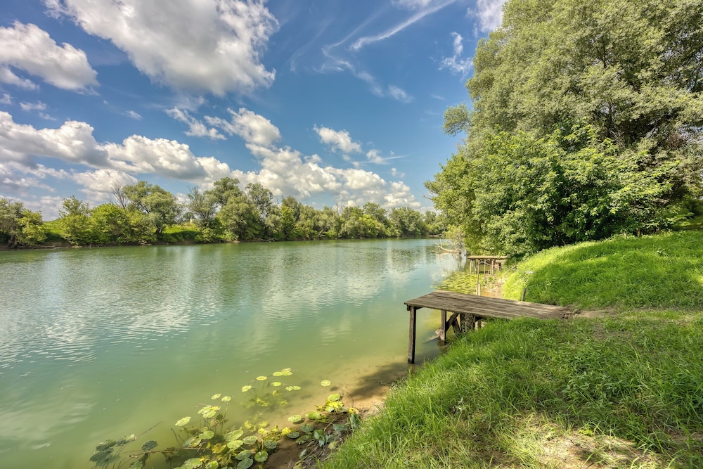Wellness House On The River Kupa