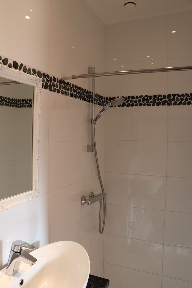 Bruges Vacations - Hostel Lybeer - Property Image 50