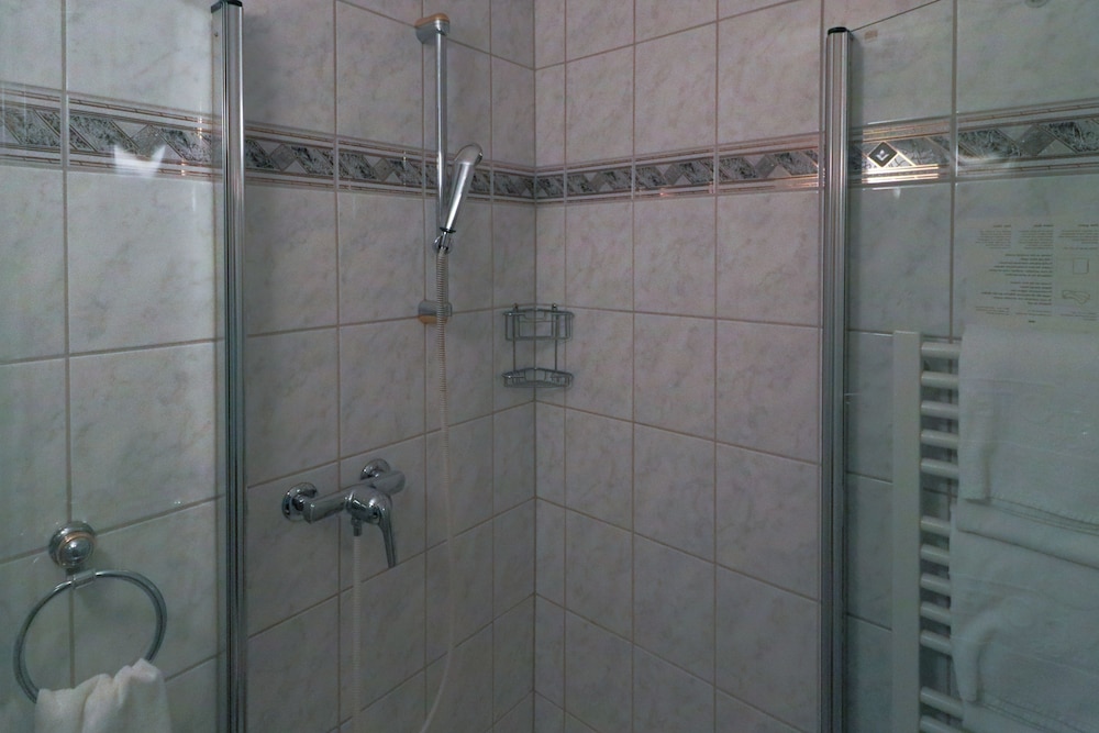 Apartments Cresta
