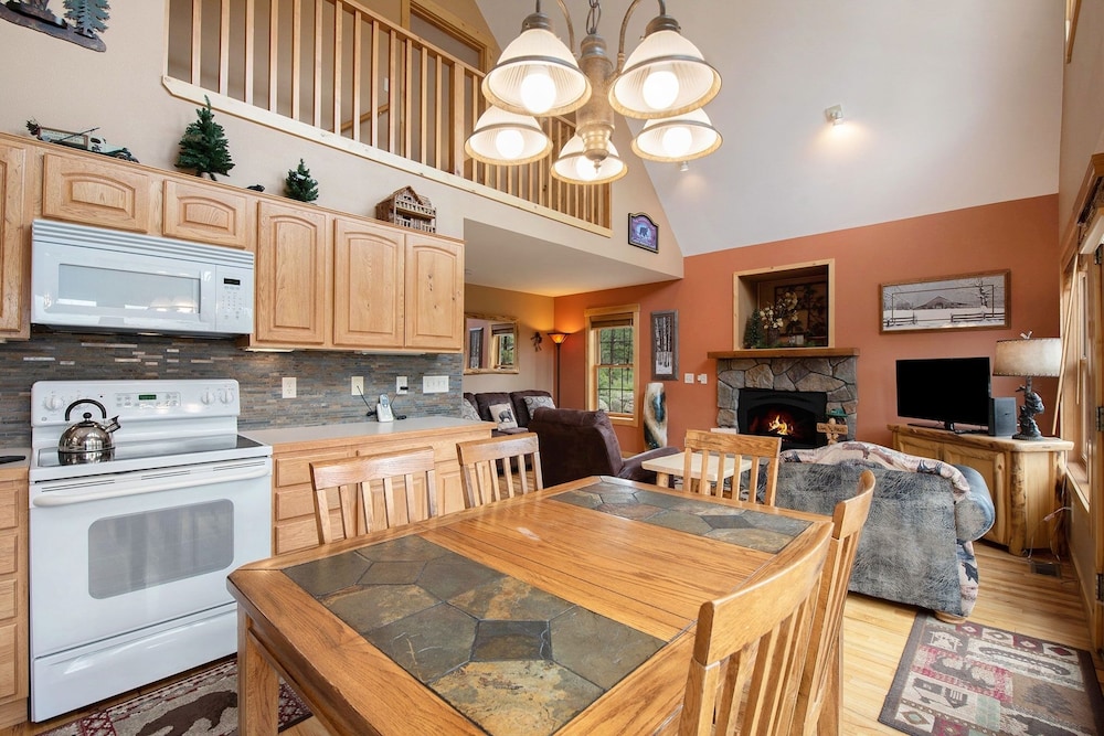 Solitude Condos - Estes Park CO