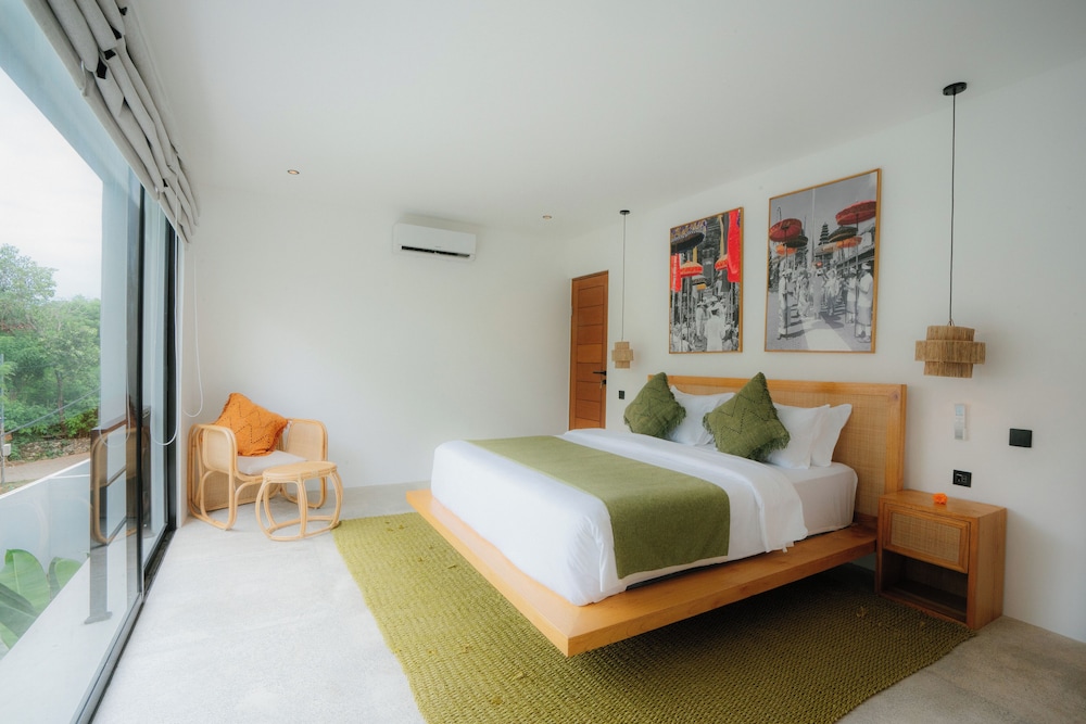 The Reef Villas