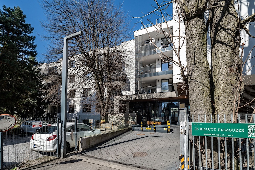 RentPlanet - Apartamenty Madalińskiego