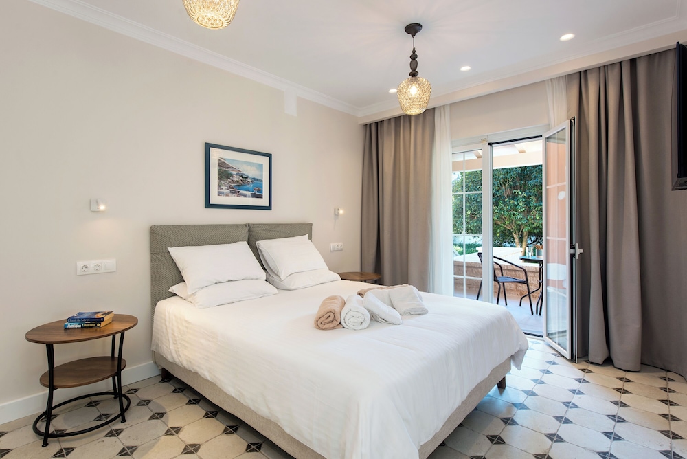 Nancy Suites