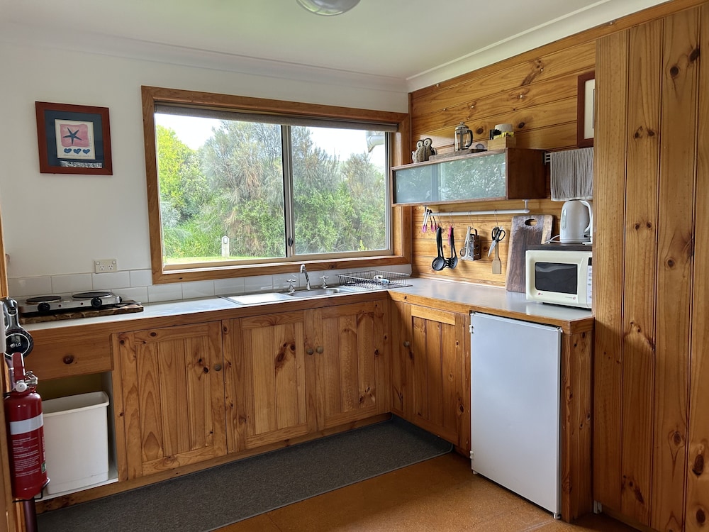 Clifton Beach Lodge