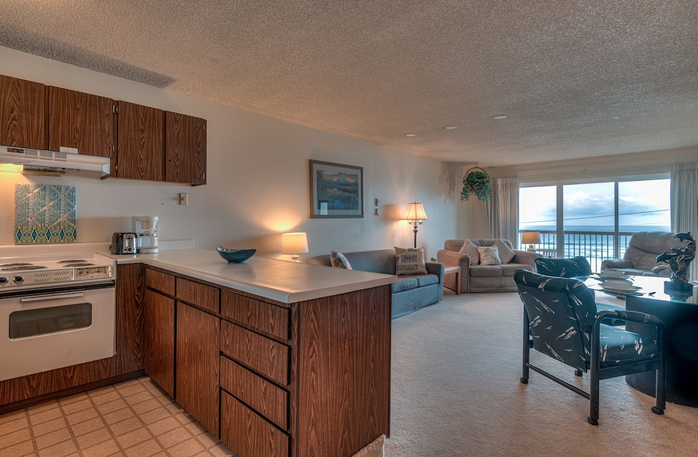 Lincoln City Vacations - Surftides Plaza Rentals - Property Image 65