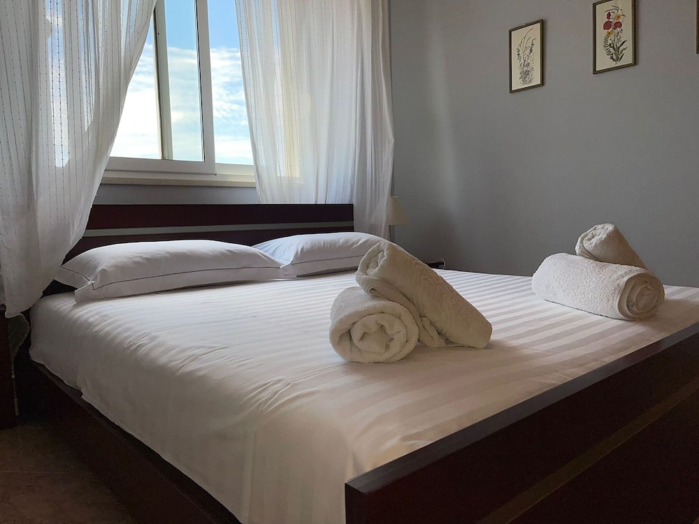 ERAL Apart-Hotel