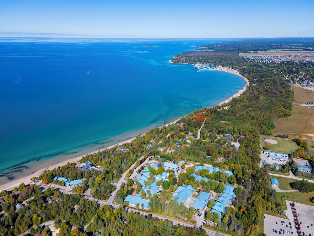 GLOBALSTAY 4Bd Basement Port Elgin Beach
