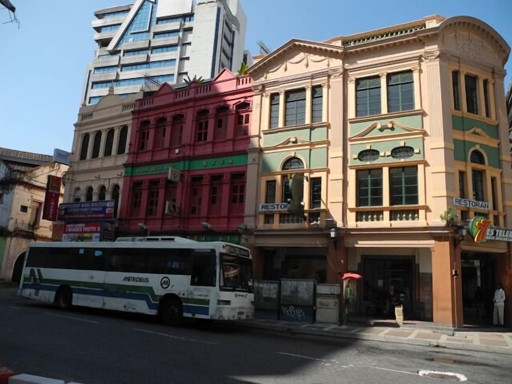 Submarine Guest House Central Market - Hostel