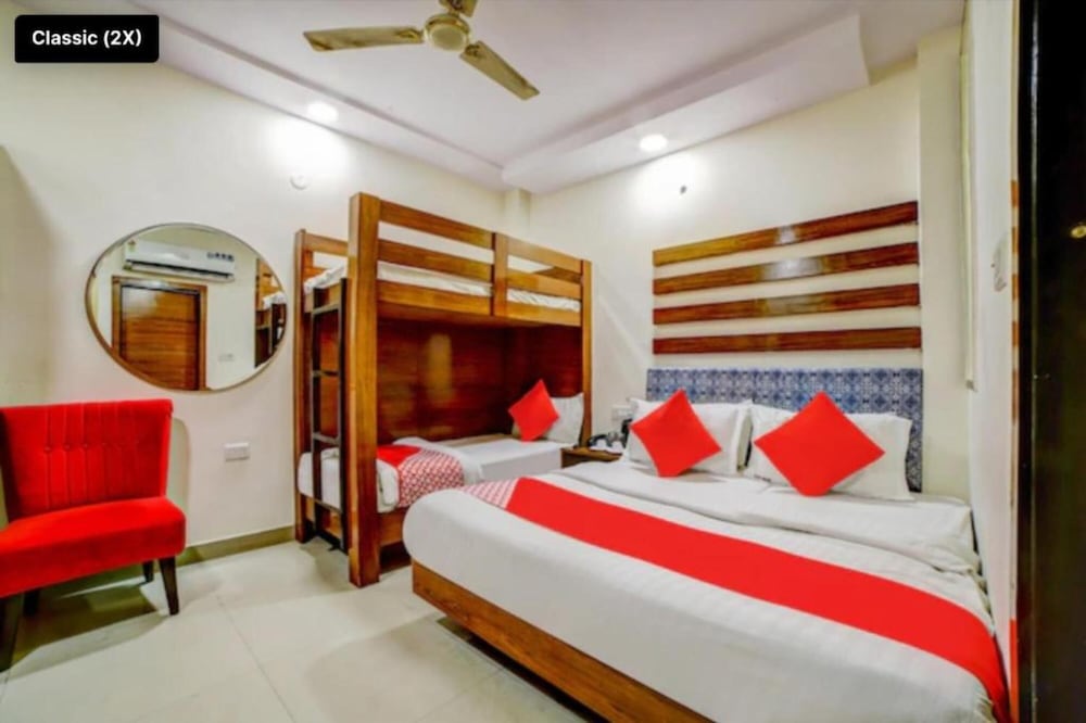 Staybook Hotel Jai Balaji New Delhi Railway Station
