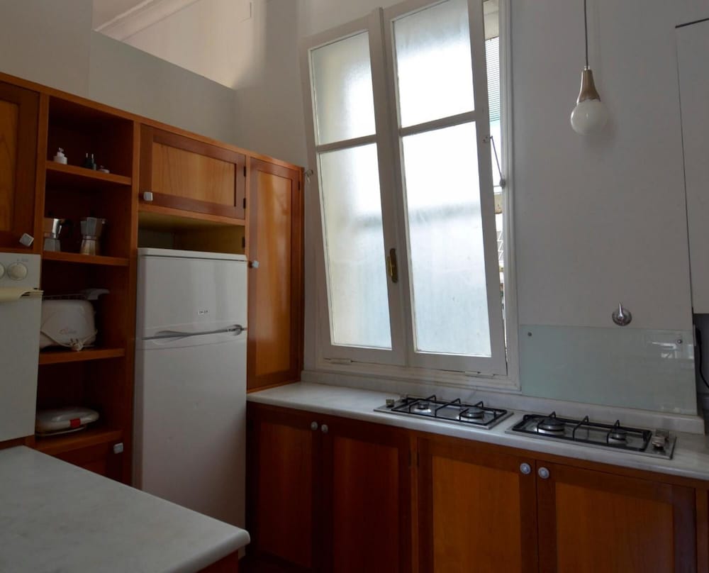 Colosseum Apartments - Colosseum Apartment 6 pax