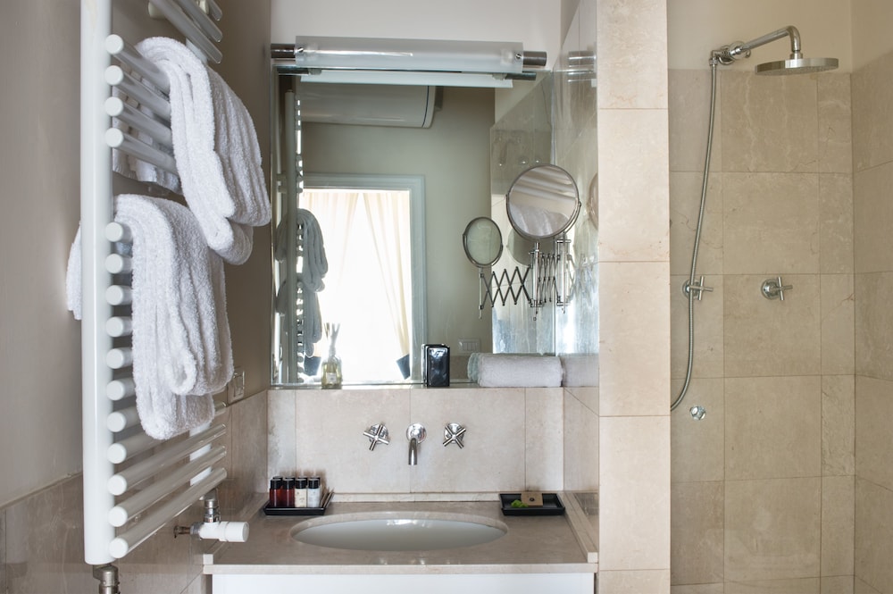 Tornabuoni Suites Collection