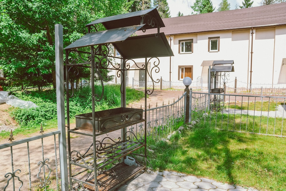 Country hotel Hvoinyi