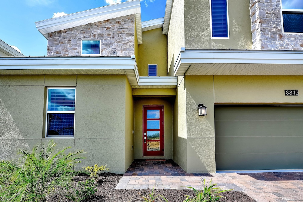 Brand New Champions Gate Resort, Game Room, Near Attractions!! - Image 1