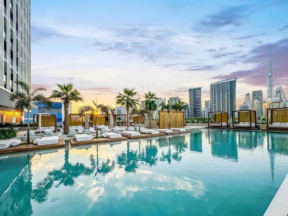 SIMPLY COMFORT Upside Living Business Bay Stunning Panoramic Burj Cityline Views
