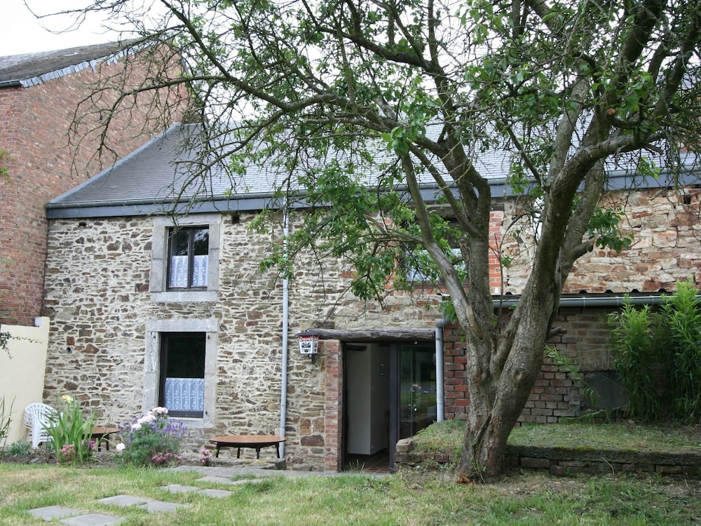 Photo 6