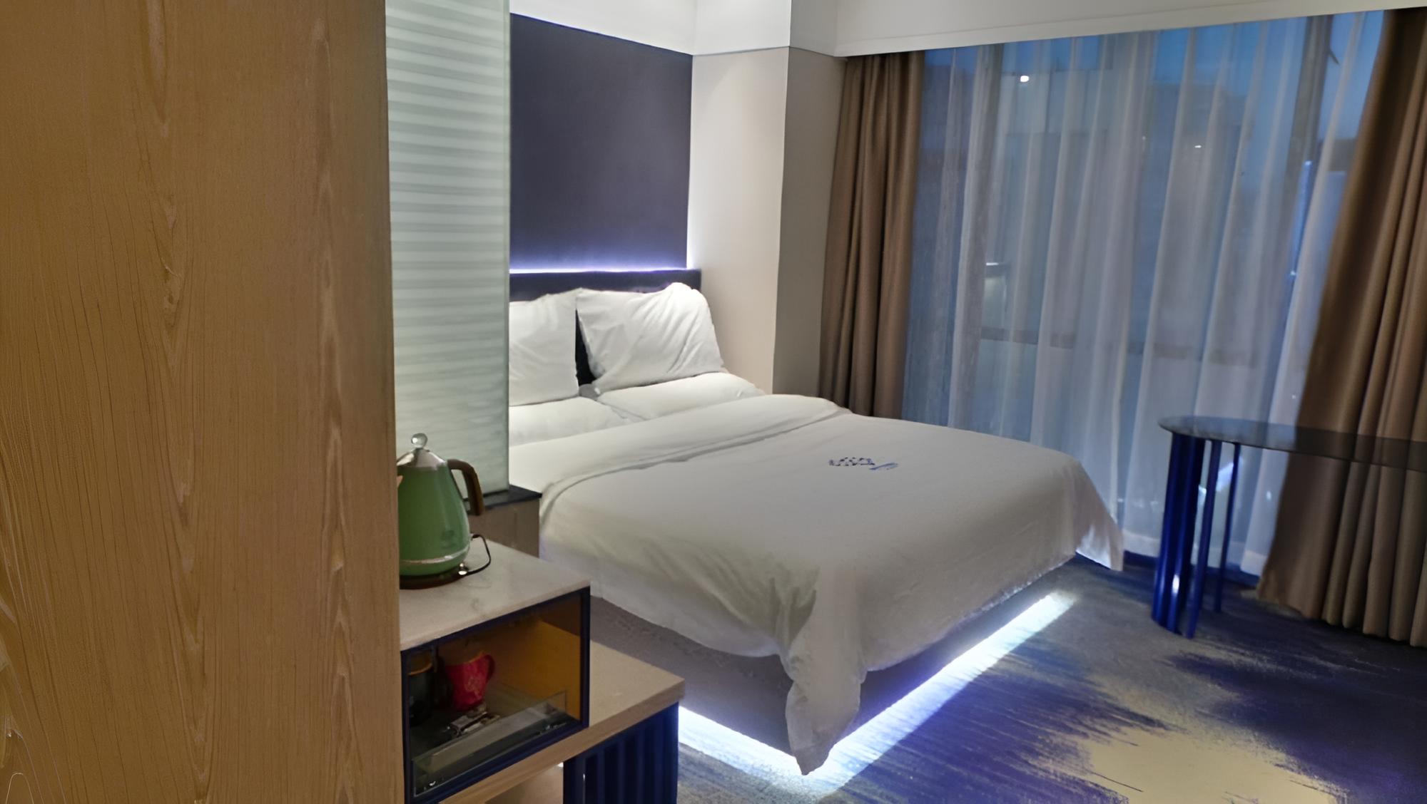 Lifu Hotel - Wankel Jiang Tai Road Railway