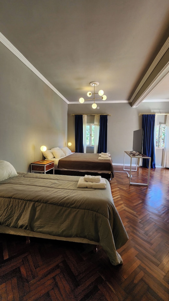 El Cerquero, Guest House