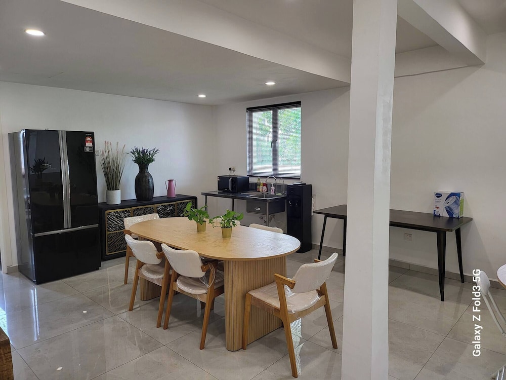 Luxury Tropical Bungalow in Damansara Golden Core