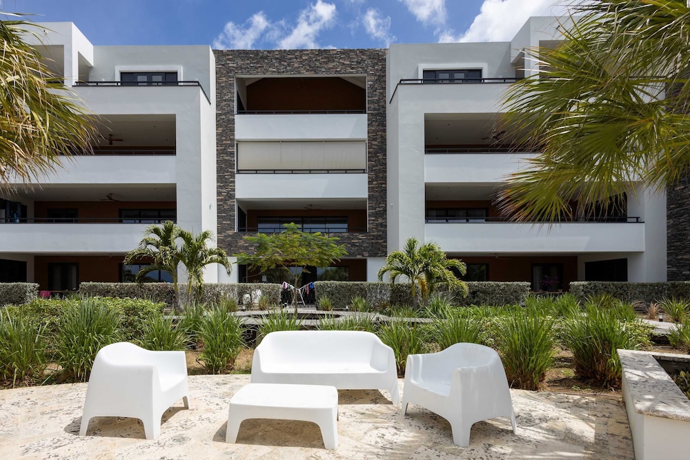 NEW Luxury Ocean View Stay at The Shore Blue Bay