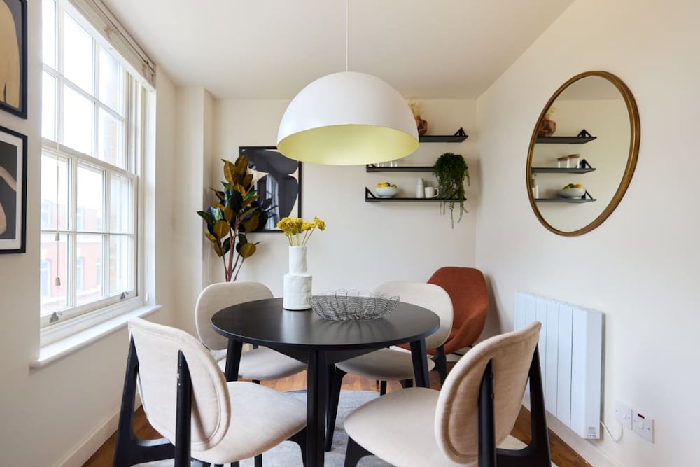 The Brick Lane Arms - Breathtaking 2bdr Penthouse With Balcony