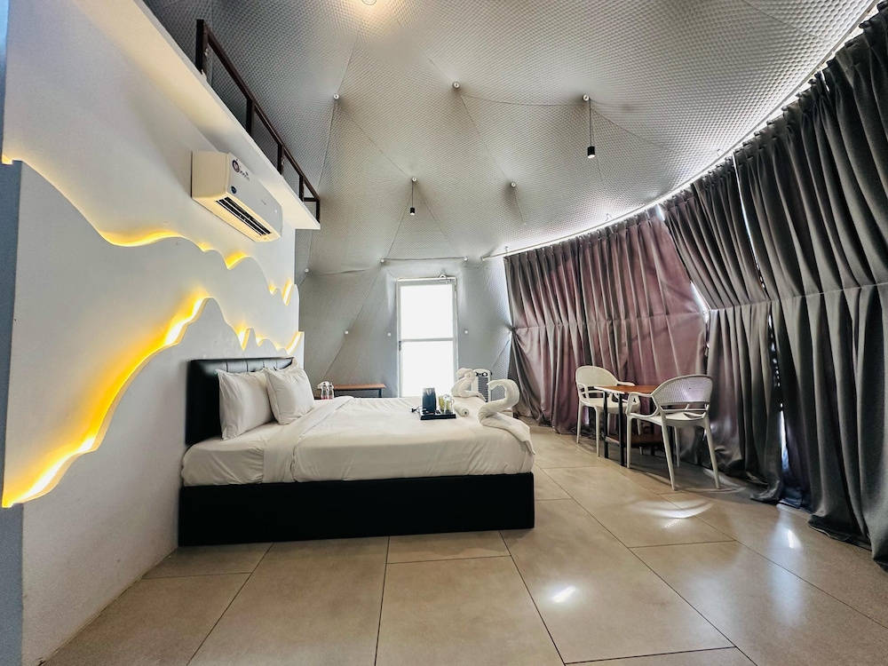 Wild heaven Glamping And Resort Saputara