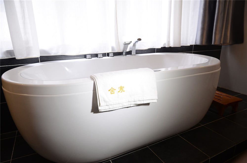 Humble Inn Boutique Residence